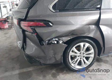 2024 Toyota Sienna Platinum from USA, damaged, VIN 5TDERKEC8RS225075